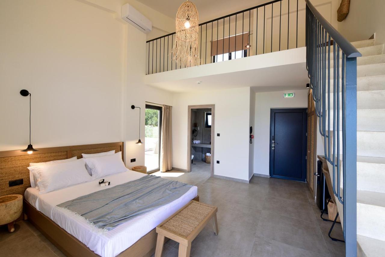 Elies Aesthetic Living Hotel Nea Iraklitsa Exterior photo