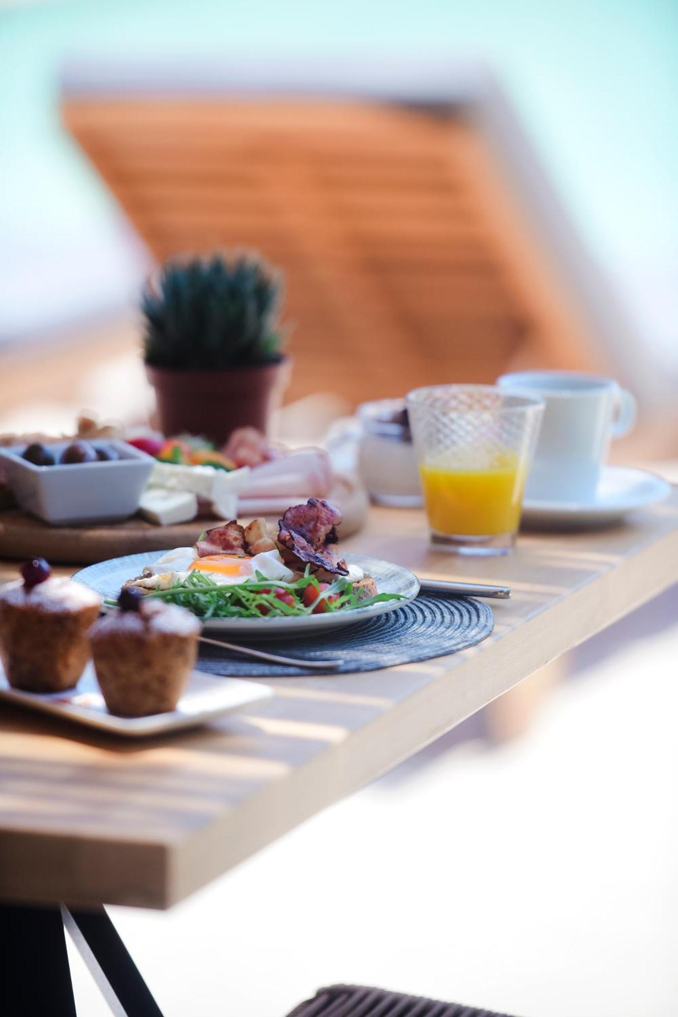 Elies Aesthetic Living Hotel Nea Iraklitsa Exterior photo